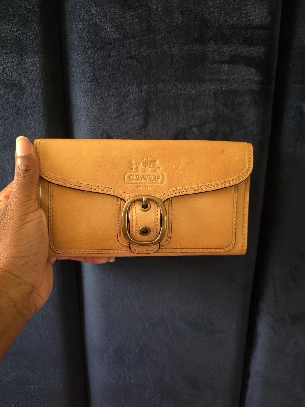 Coach Bleeker Wallet in Tan